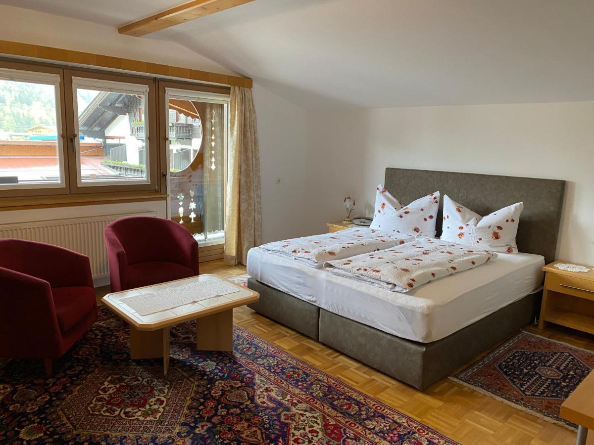 Landhaus Appartement Kofler Ferienwohnungen,Zimmer Maurach  Exteriör bild